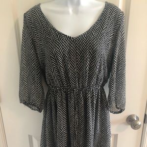 Little black and white dress 🖤